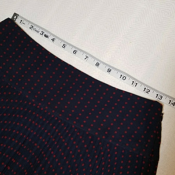 VINTAGE Navy Skirt w/ Red Polka Dots - Picture 4 of 4